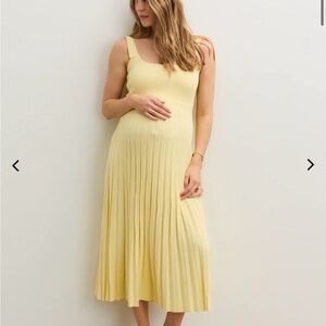 Elegant Yellow Pleated Dress